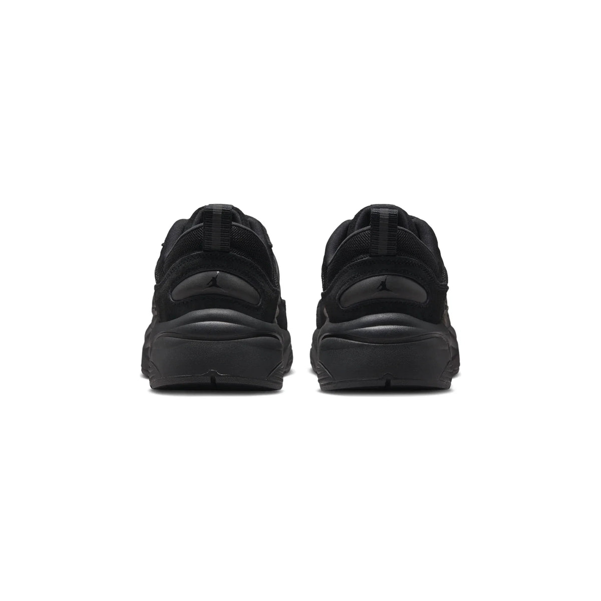 Trunner O/S 'Triple Black' (2025)