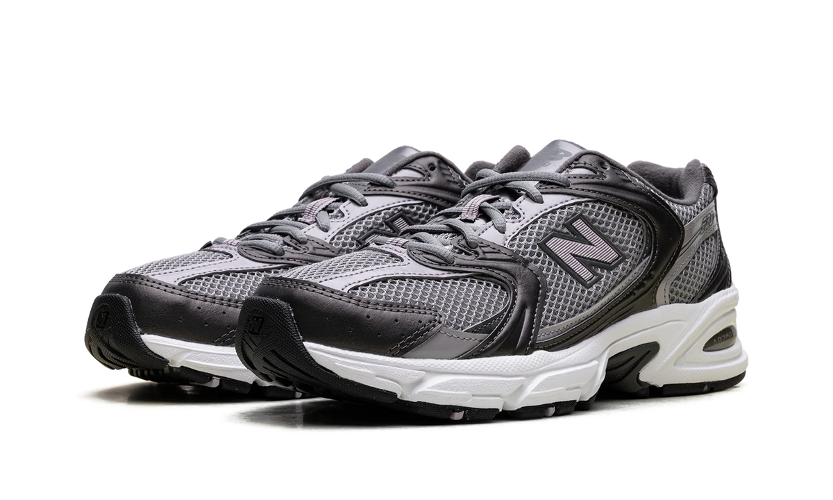 530 "Black Metallic" U5303R9