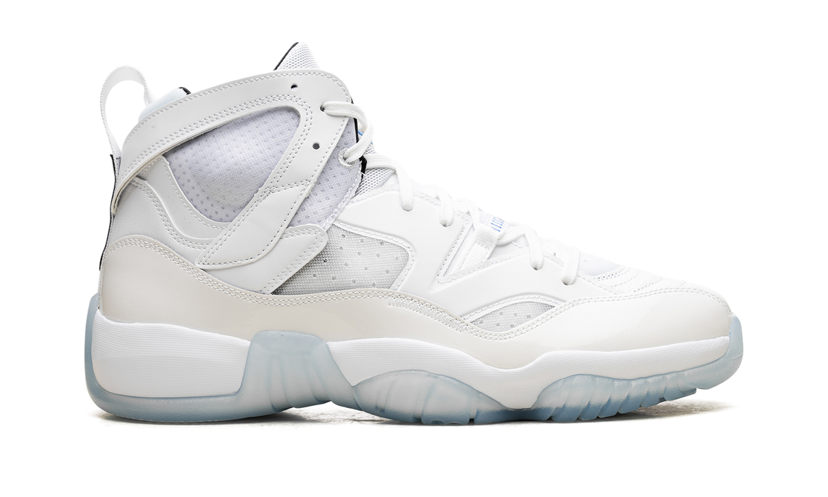 Jumpman Two Trey "Legend Blue" DO1925 104